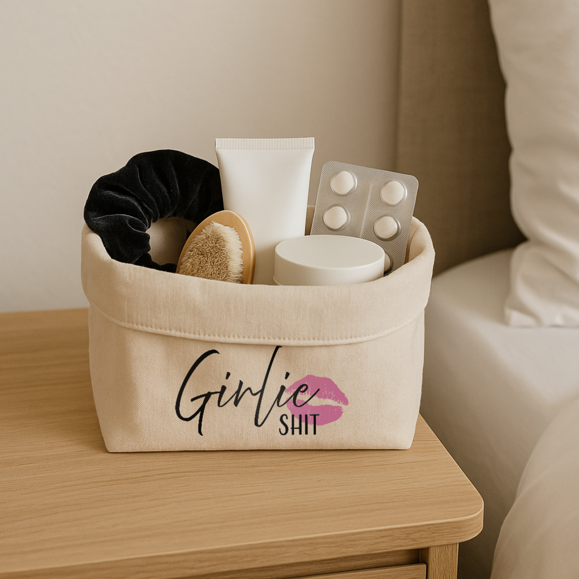 Organizer „Anna“ → Aufdruck: Girlie Shit